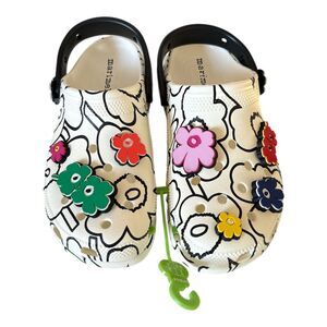 CROCS MARIMEKKO Classic Platform Clog Womens Size 8 w/ Flower Jibbitz Collab NEW